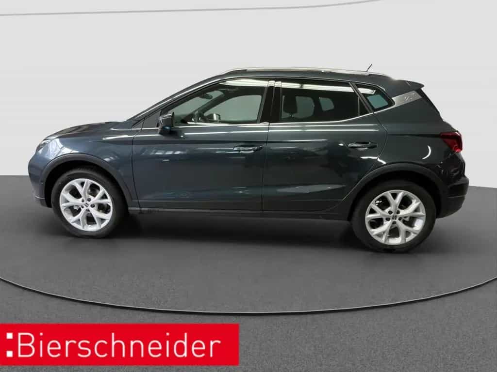 Seat Arona 1.0 TSI DSG AB197EUR FR AHK NAVI REAR VIEW 04/2024-photo-3