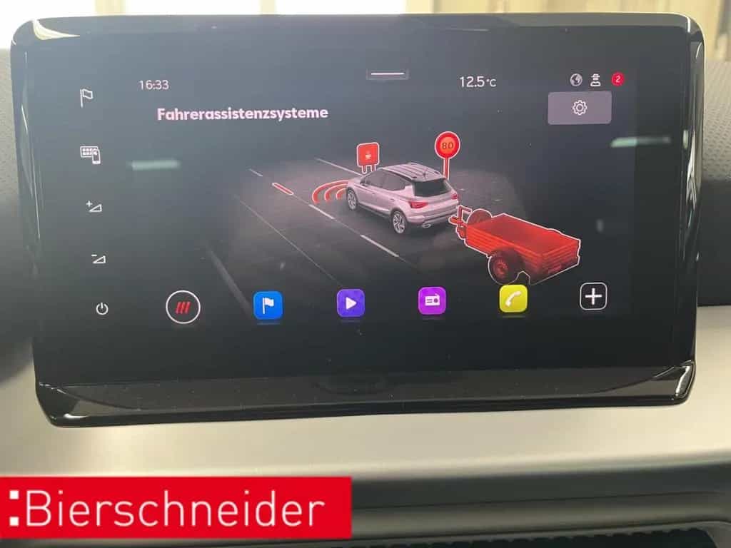 Seat Arona 1.0 TSI DSG AB197EUR FR AHK NAVI REAR VIEW 04/2024-photo-32