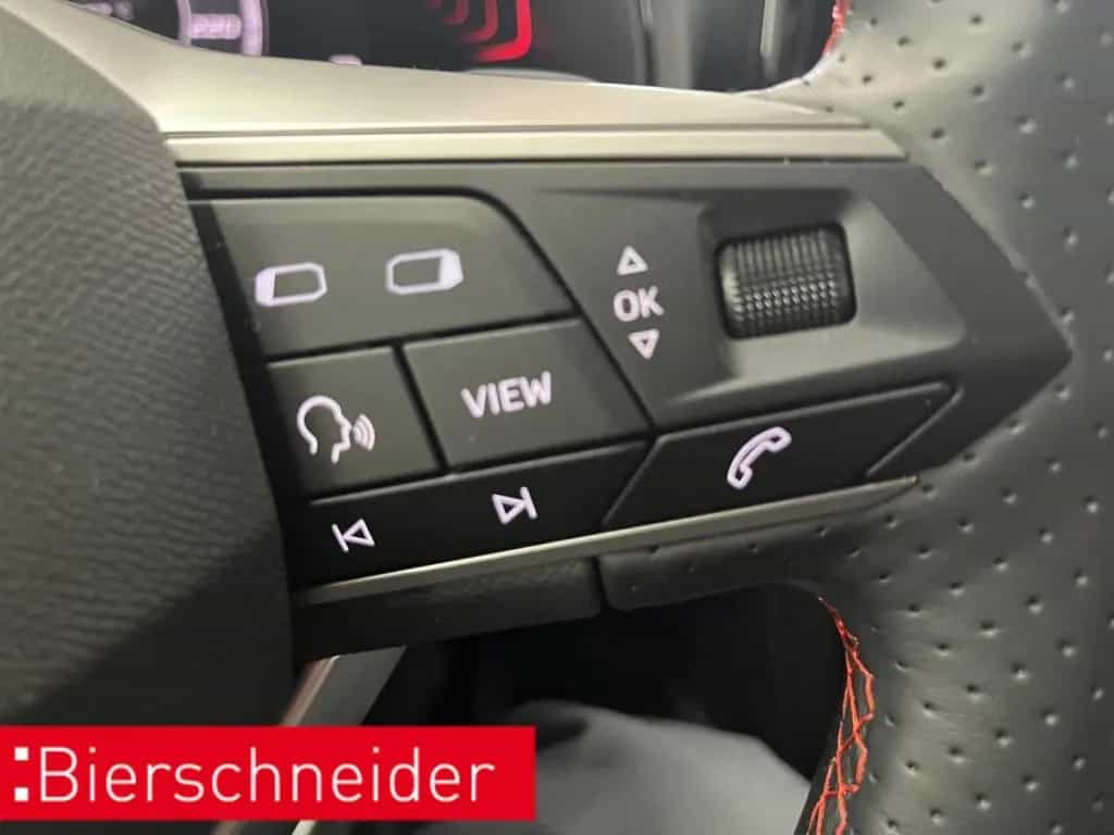 Seat Arona 1.0 TSI DSG AB197EUR FR AHK NAVI REAR VIEW 04/2024-photo-36