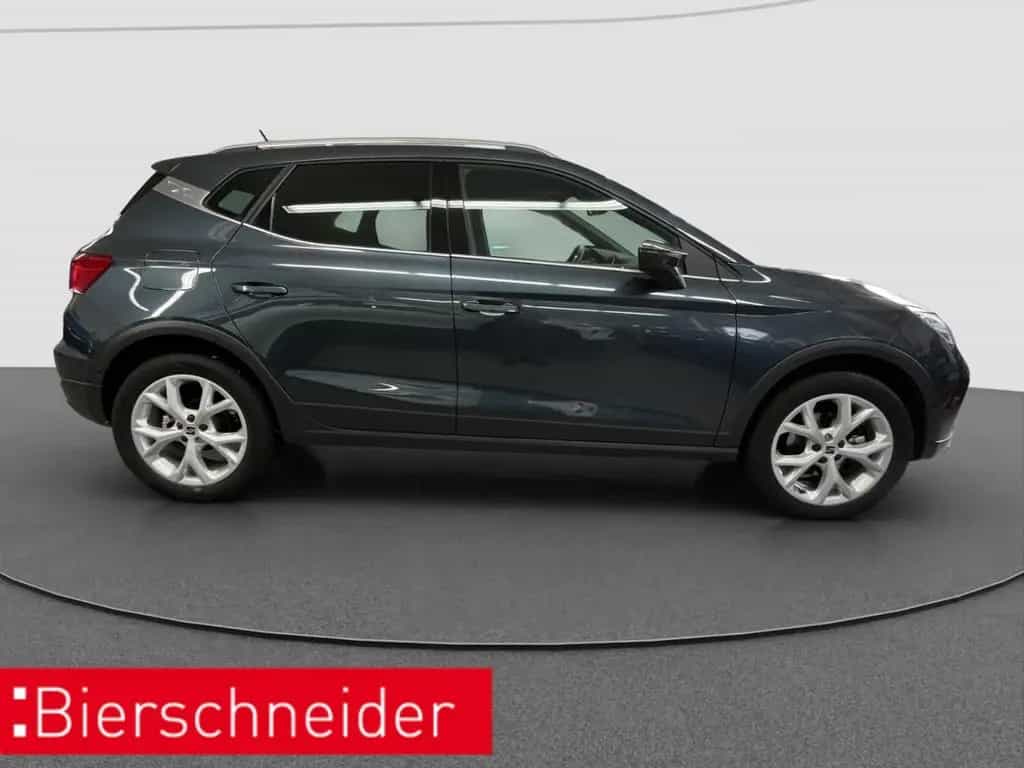 Seat Arona 1.0 TSI DSG AB197EUR FR AHK NAVI REAR VIEW 04/2024-photo-8