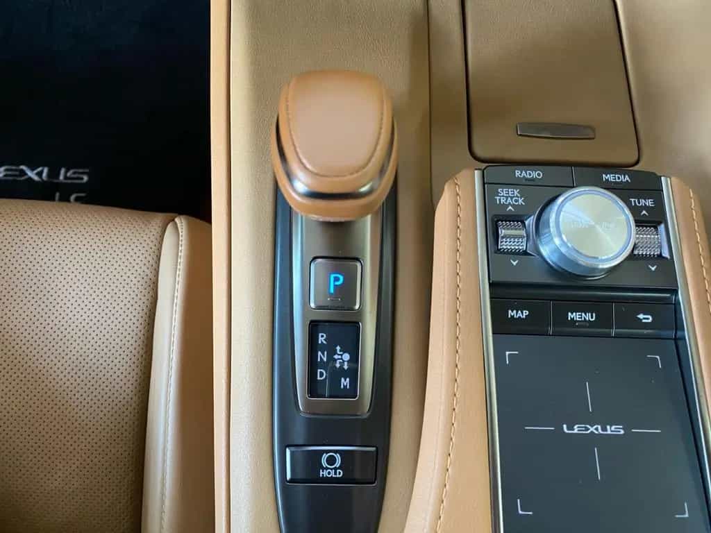 Lexus LC 500 Cabriolet *LED*M Levinson*HUD*Leder*Memor 12/2020-photo-26