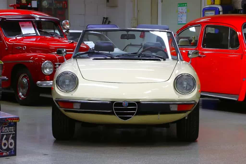 Alfa Romeo Spider Fastback Spider 2000 07/1982-photo-1