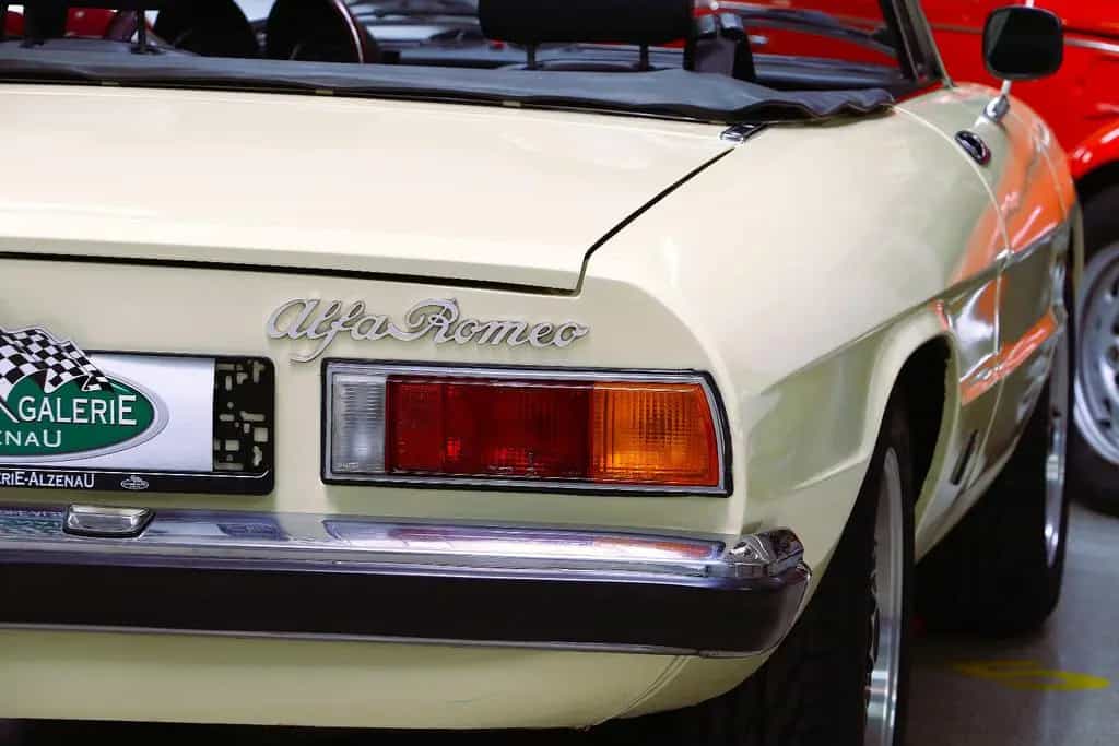 Alfa Romeo Spider Fastback Spider 2000 07/1982-photo-8