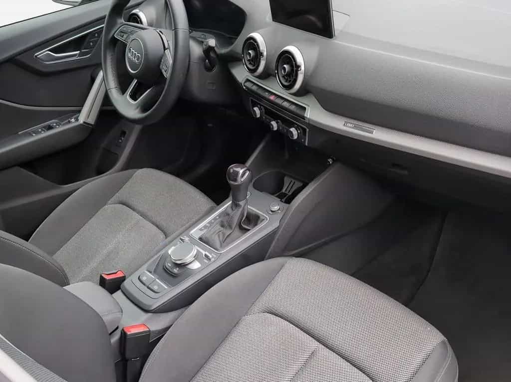 Audi Q2 35 TFSI S tro*Matrix*Virtual*Smartphone Inter 06/2022-photo-3