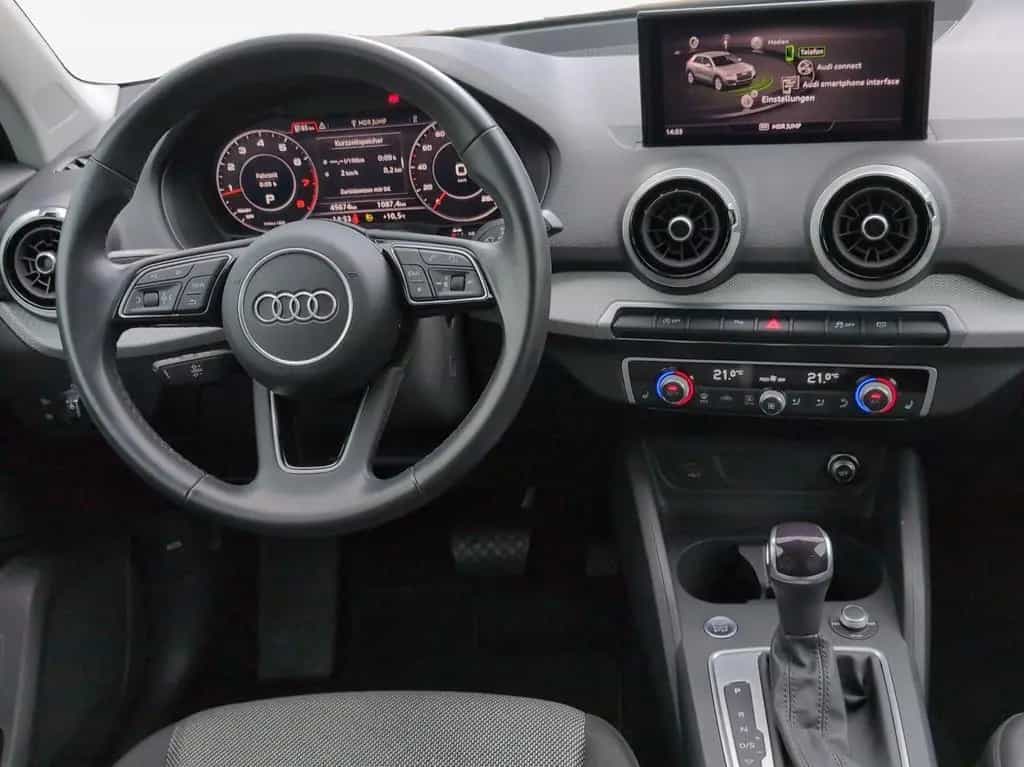 Audi Q2 35 TFSI S tro*Matrix*Virtual*Smartphone Inter 06/2022-photo-4
