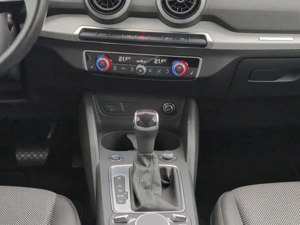 Audi Q2 35 TFSI S tro*Matrix*Virtual*Smartphone Inter 06/2022-photo-6
