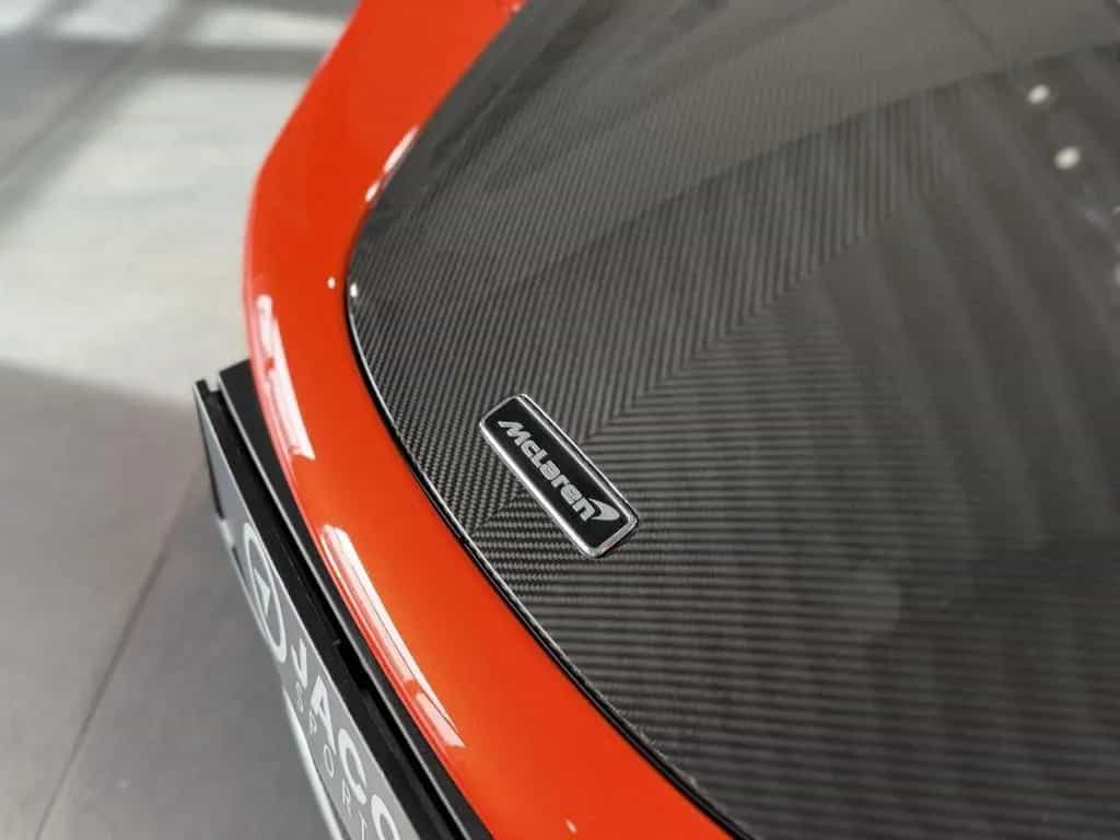 McLaren 750s MSO Carbon Lift B&W Perform Track Cam. 05/2024-photo-13