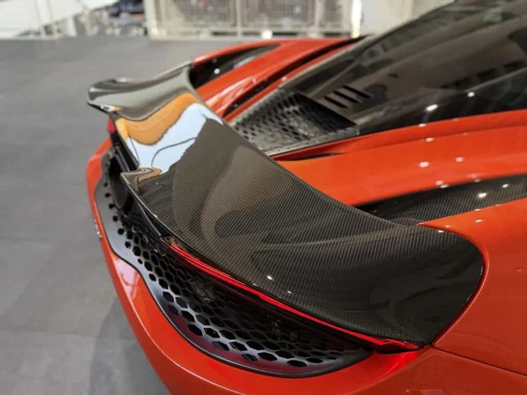 McLaren 750s MSO Carbon Lift B&W Perform Track Cam. 05/2024-photo-18