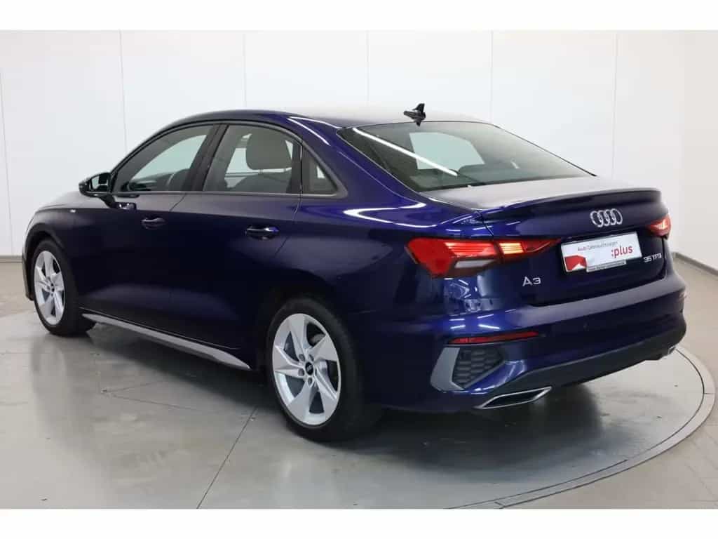 Audi A3 Limousine 35 TFSI S line 12/2021-photo-3