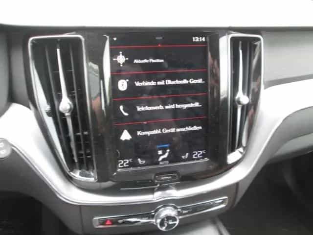 Volvo XC60 Momentum 2WD Voll LED DAB Leder 05/2020-photo-8