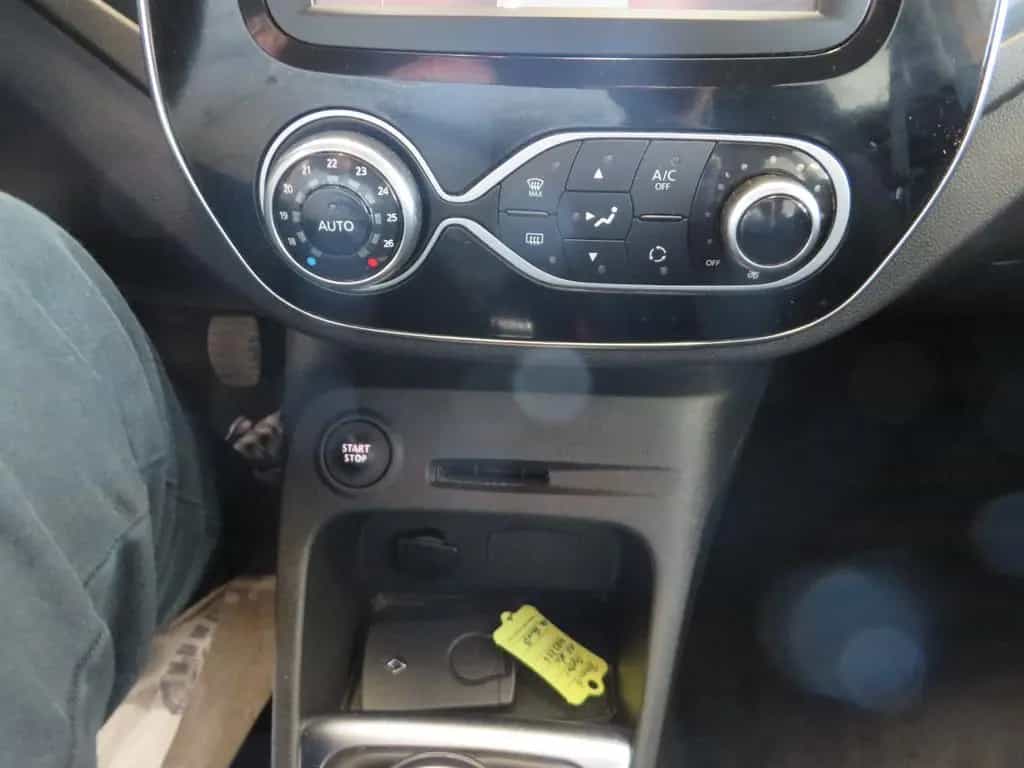 Renault Captur 1.5dCi Intens *LED *Navi *Sitzheiz 04/2018-photo-16