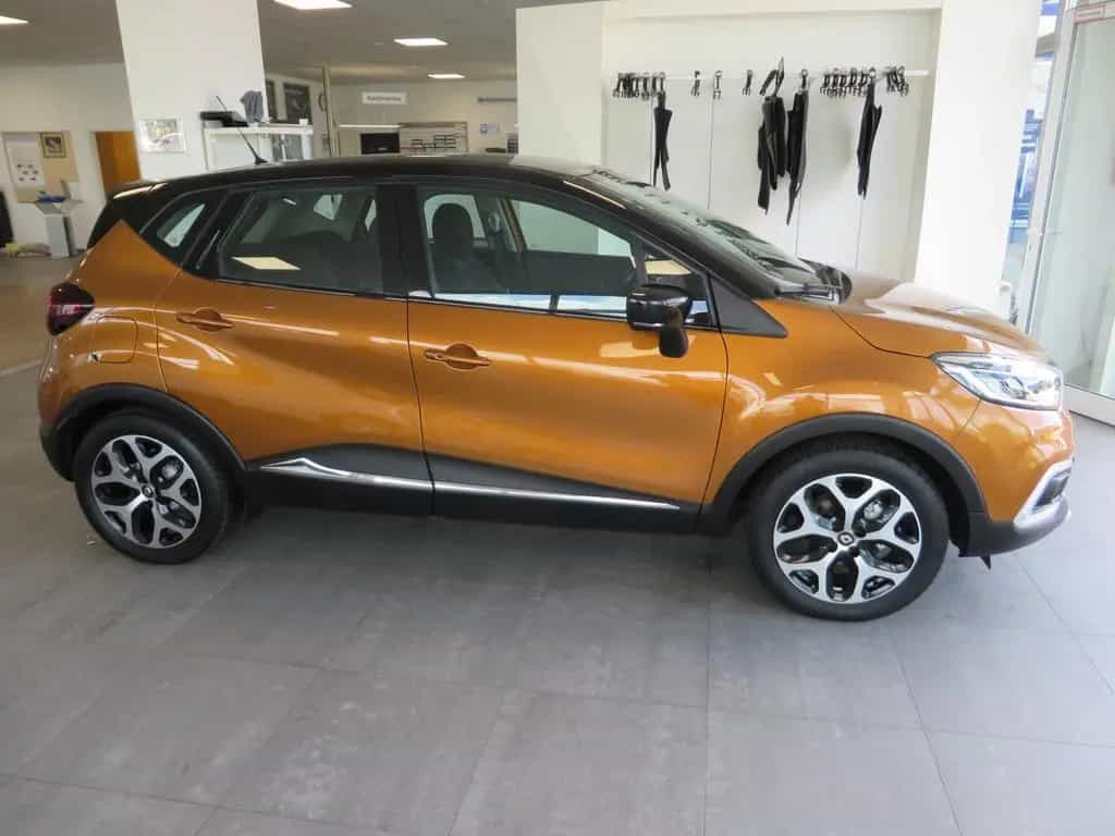 Renault Captur 1.5dCi Intens *LED *Navi *Sitzheiz 04/2018-photo-3