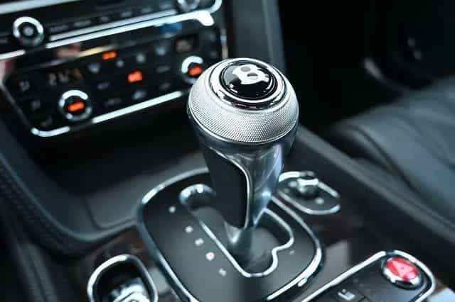 Bentley Flying Spur W12 *LED/Navi/SHZG/ACC/Kamera* 08/2016-photo-11