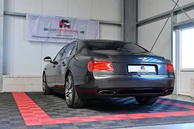 Bentley Flying Spur W12 *LED/Navi/SHZG/ACC/Kamera* 08/2016-photo-4