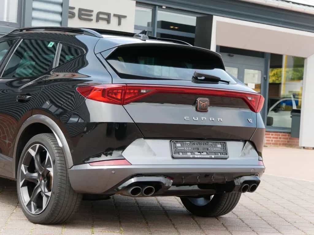Cupra Formentor VZ 4Drive 310 PS DSG|AHK|Pano|Beats 05/2023-photo-14