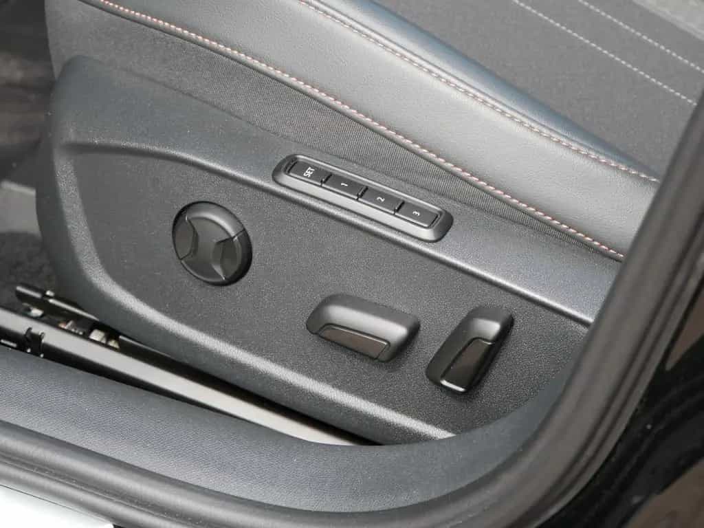 Cupra Formentor VZ 4Drive 310 PS DSG|AHK|Pano|Beats 05/2023-photo-21