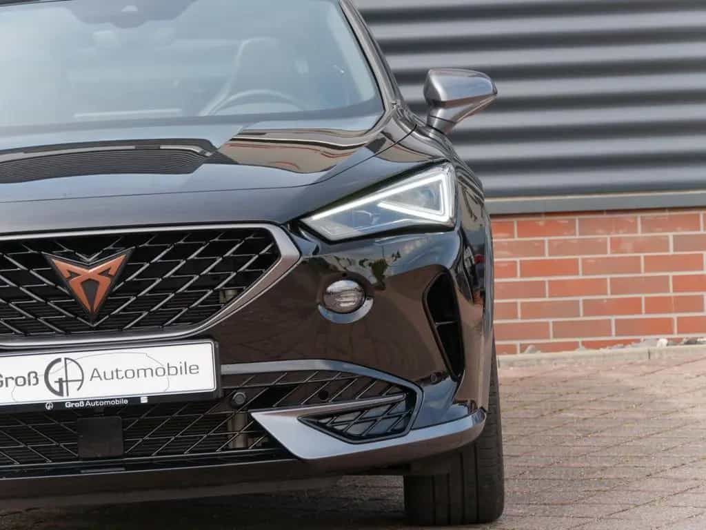 Cupra Formentor VZ 4Drive 310 PS DSG|AHK|Pano|Beats 05/2023-photo-4