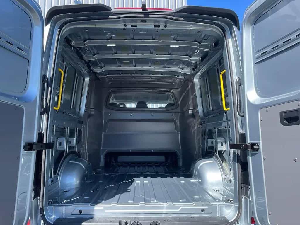 MAN TGE 3.200 L3H2 MIXTO 4x4 Individual S ACC STHZ 04/2026-photo-8
