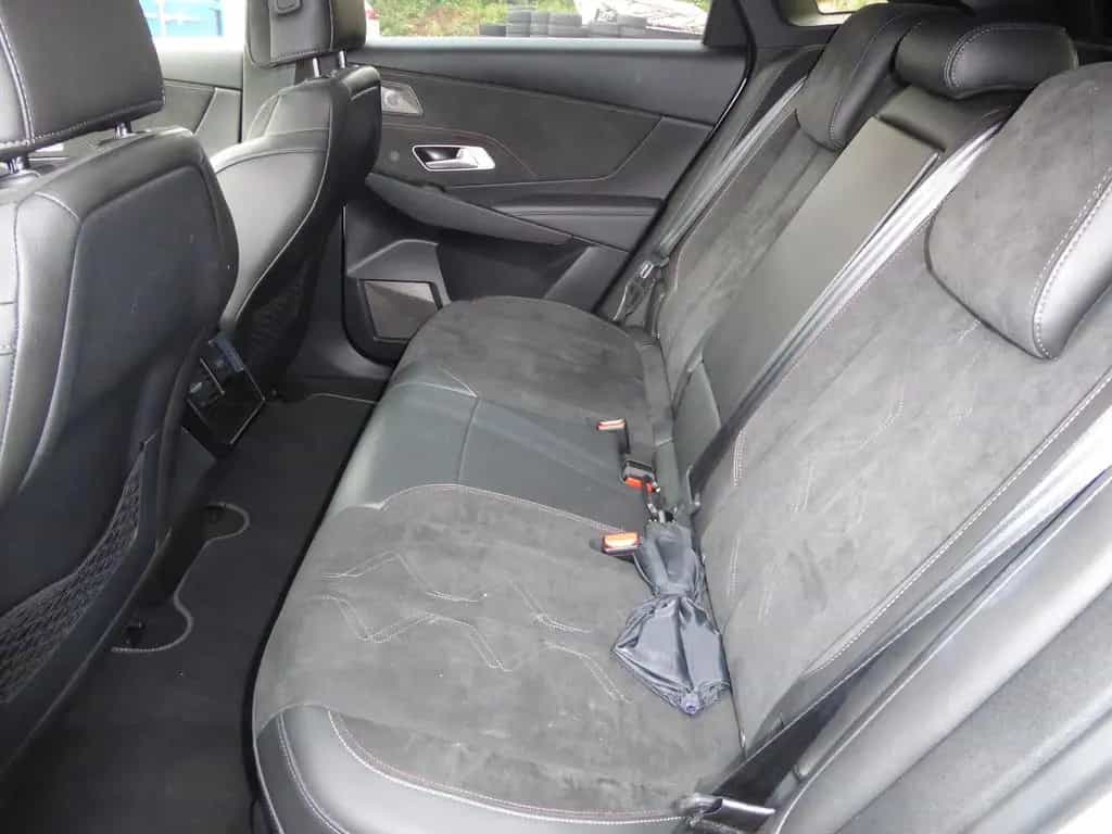 DS Automobiles DS7 (Crossback) HDI 180 Pervormans Line 01/2020-photo-10