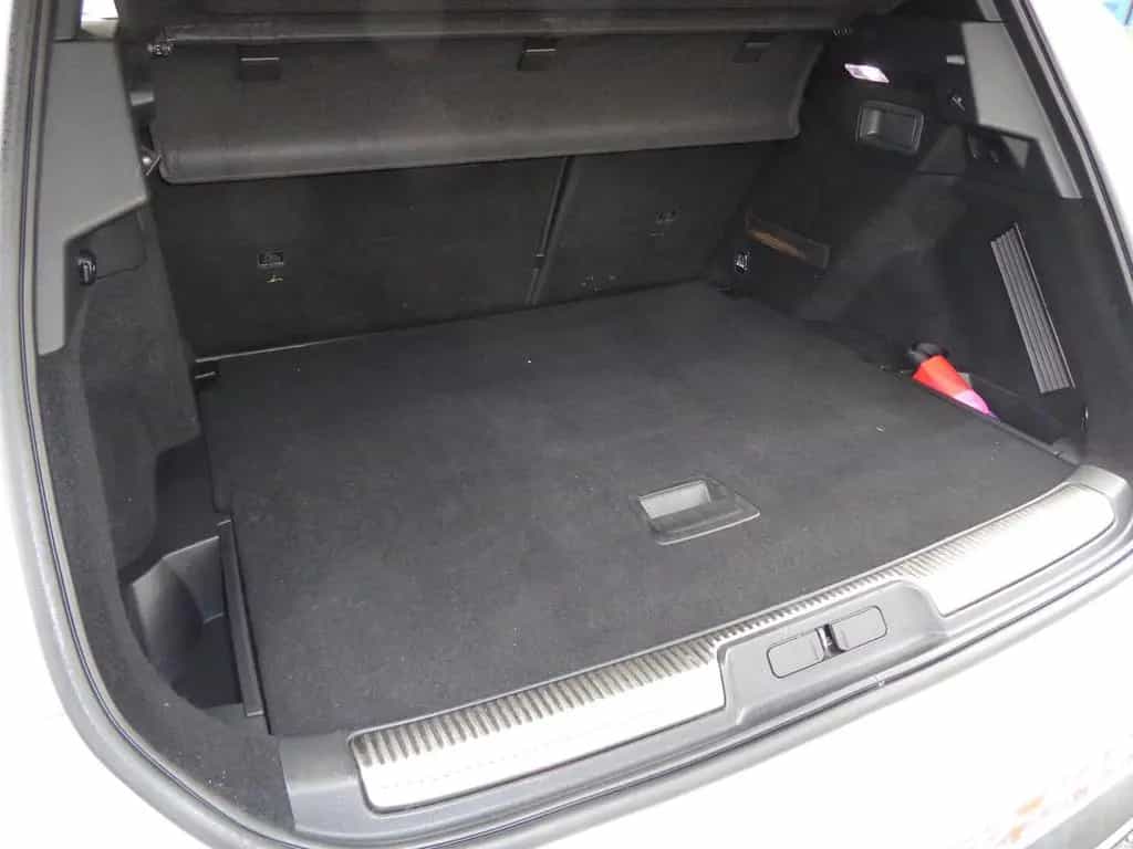 DS Automobiles DS7 (Crossback) HDI 180 Pervormans Line 01/2020-photo-11