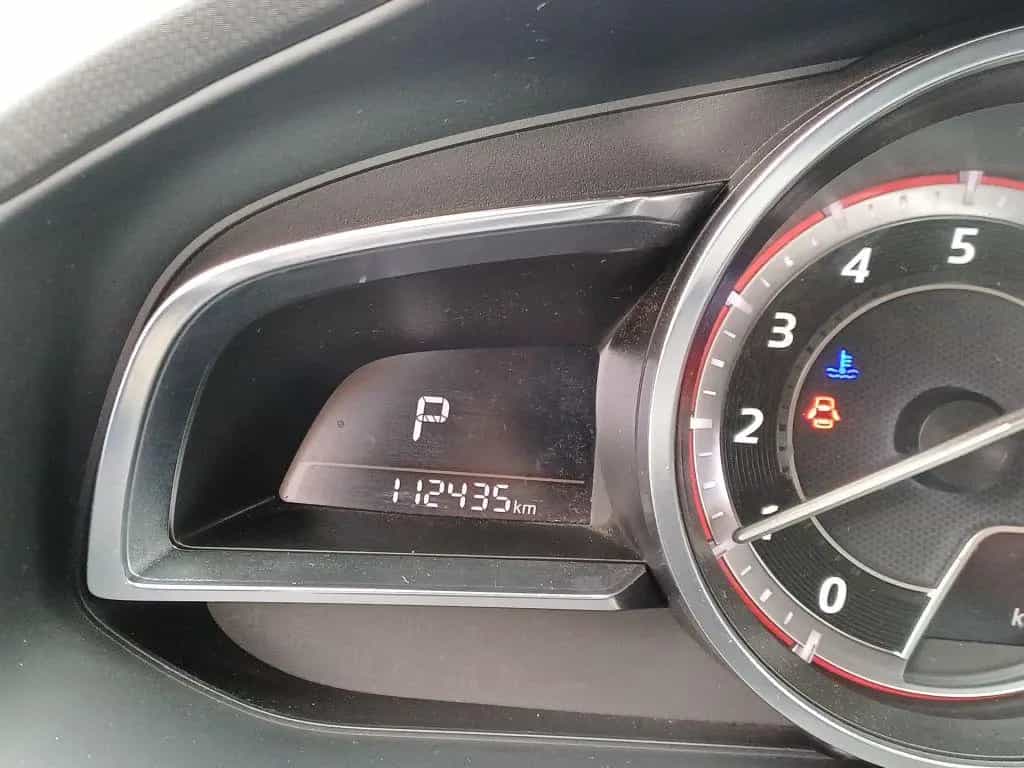 Mazda 3 SKYACTIV-G 120 Automatik Sports-Line, 1.Hand 09/2014-photo-18