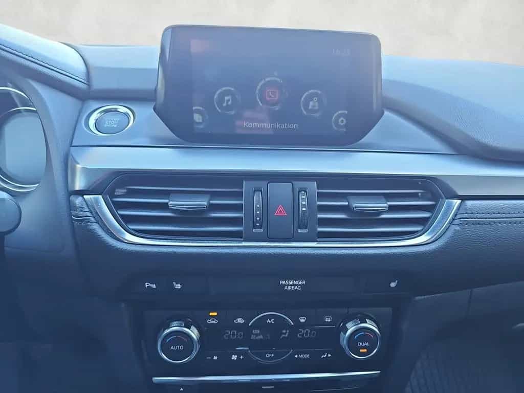 Mazda 6 2.0  Sports-Line Kamera Tempomat Navi 08/2016-photo-16