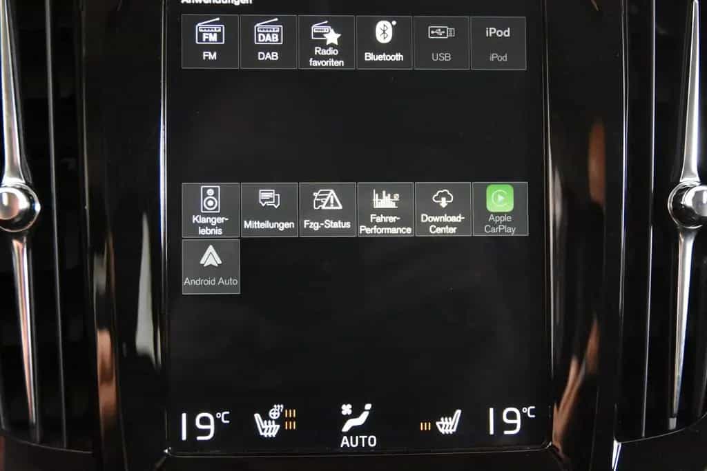 Volvo V90 B4 Inscription *1.Hand*Leder*Memory*AHK* 01/2021-photo-12