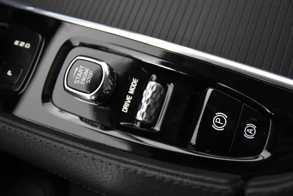 Volvo V90 B4 Inscription *1.Hand*Leder*Memory*AHK* 01/2021-photo-22