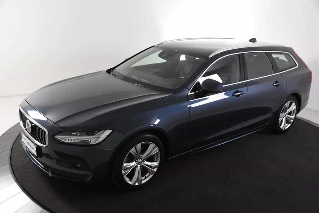 Volvo V90 B4 Inscription *1.Hand*Leder*Memory*AHK* 01/2021-photo-3