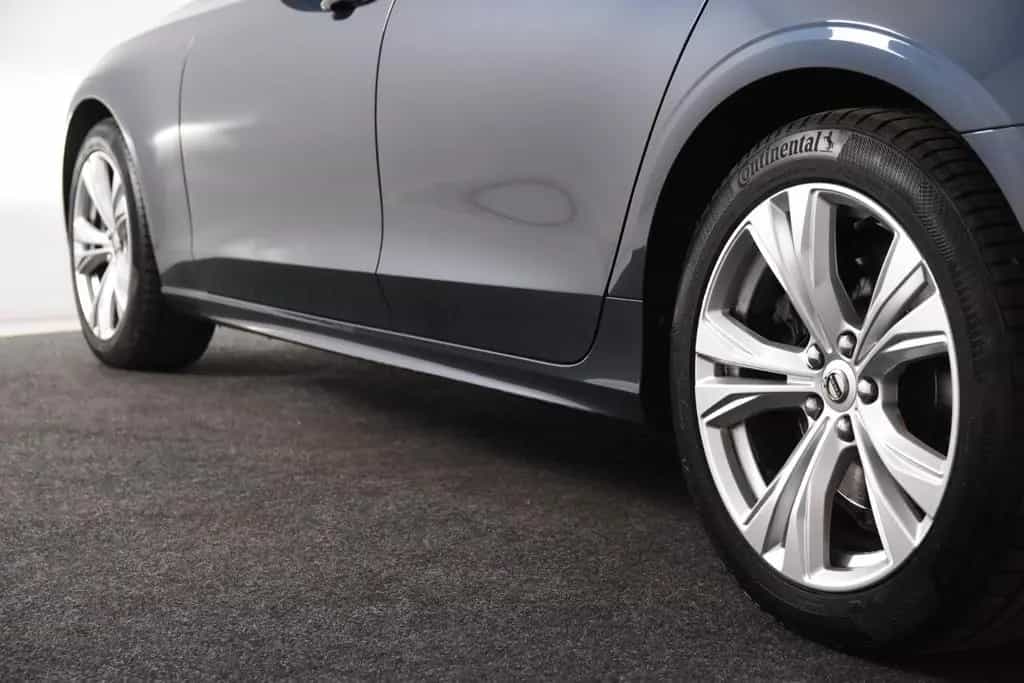 Volvo V90 B4 Inscription *1.Hand*Leder*Memory*AHK* 01/2021-photo-32