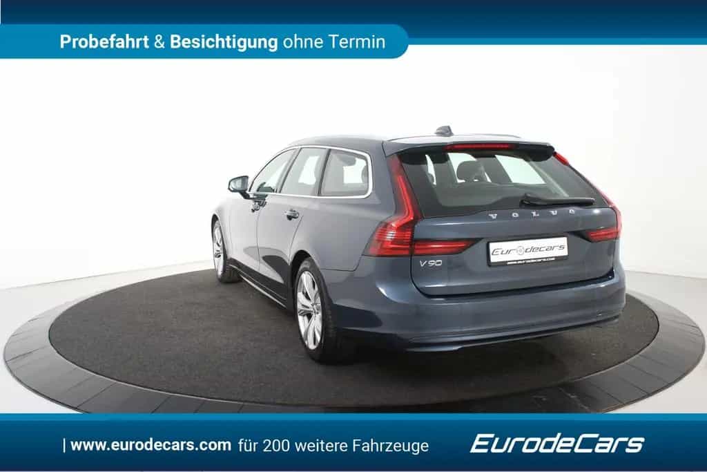 Volvo V90 B4 Inscription *1.Hand*Leder*Memory*AHK* 01/2021-photo-5