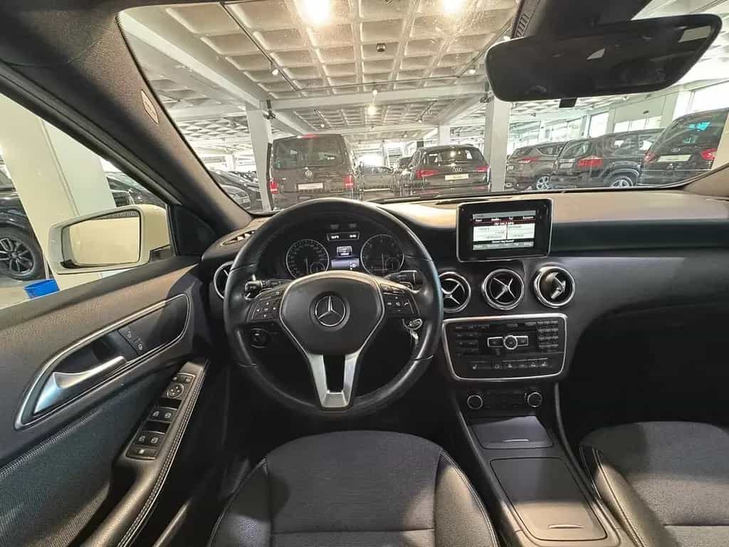 Mercedes-Benz A 200 CDI / d *Automatik*Navi* 05/2014-photo-17