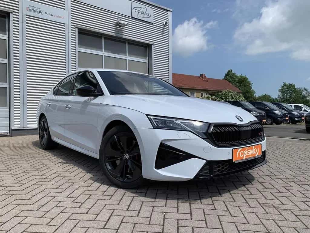 Skoda Octavia Lim. 2.0TSI RS CANTON+Lenkrhz+ACC+RFK 01/2025-photo-2
