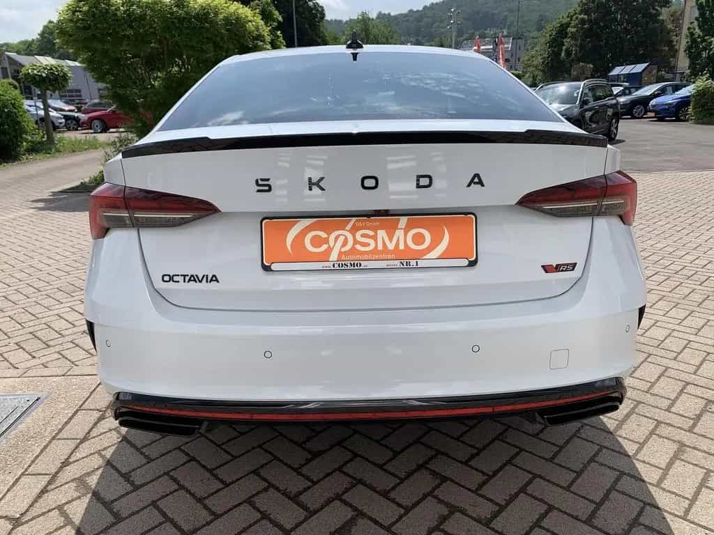Skoda Octavia Lim. 2.0TSI RS CANTON+Lenkrhz+ACC+RFK 01/2025-photo-31
