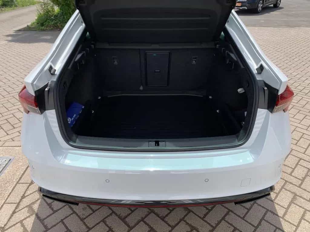 Skoda Octavia Lim. 2.0TSI RS CANTON+Lenkrhz+ACC+RFK 01/2025-photo-5