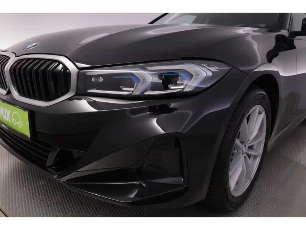 BMW 3 Series i Lim.Steptronic+LED+VIRTUAL+KAMERA+TEMPO 06/2024-photo-12