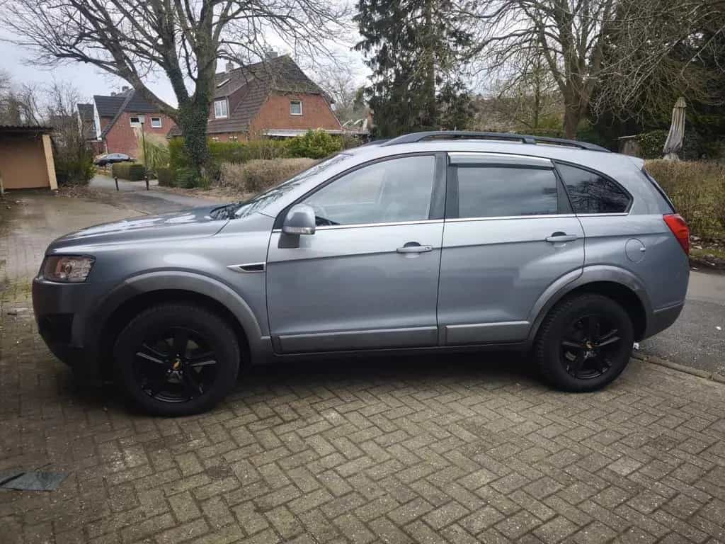 Chevrolet Captiva 2.4 LS 2WD 5-Sitzer LS 07/2011-photo-2