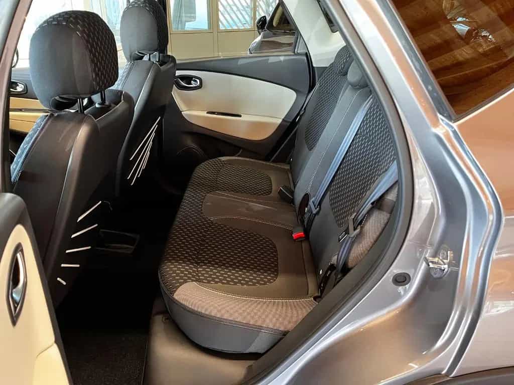 Renault Captur 1.3 TCe 150 GPF Collection LED+Navi+SHZ 10/2019-photo-10