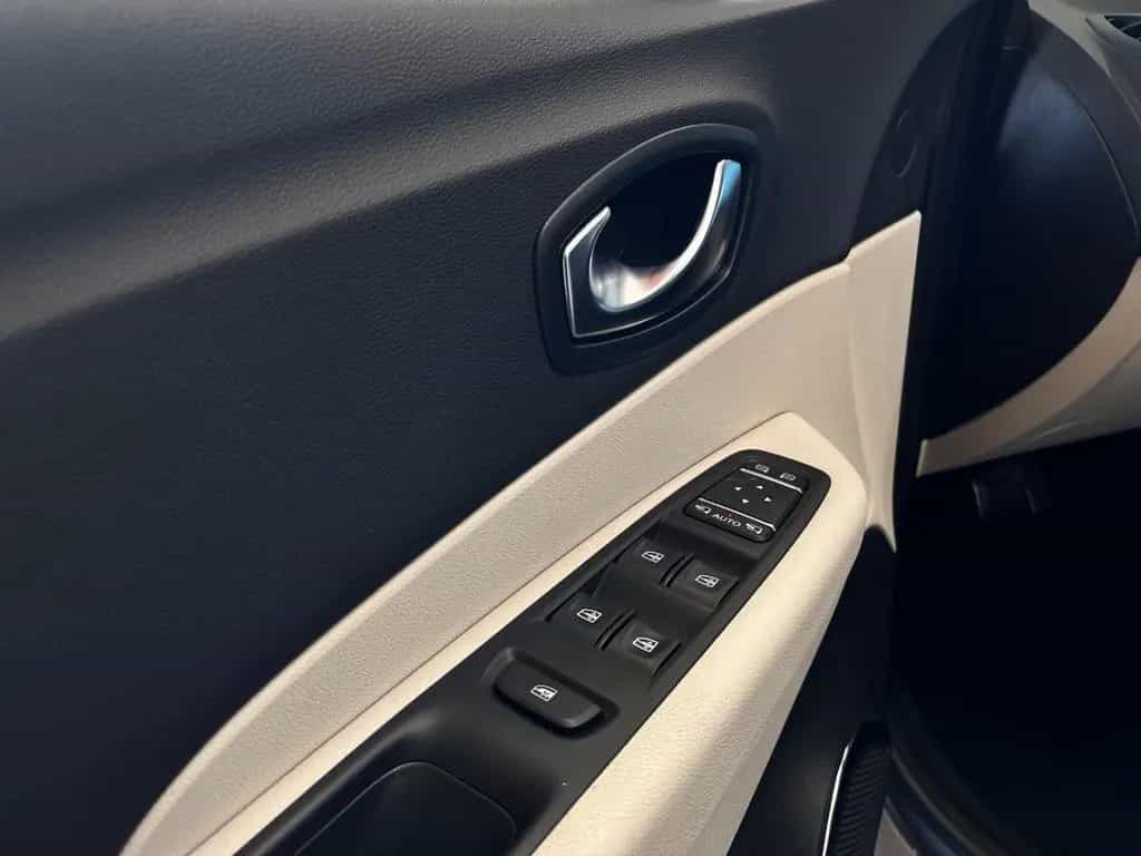 Renault Captur 1.3 TCe 150 GPF Collection LED+Navi+SHZ 10/2019-photo-20