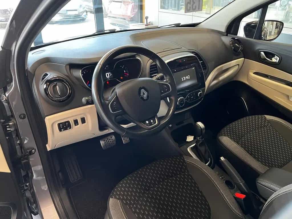 Renault Captur 1.3 TCe 150 GPF Collection LED+Navi+SHZ 10/2019-photo-8