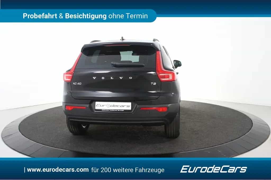 Volvo XC40 T2 Momentum *1.Hand*Navi*Park ass.* 02/2021-photo-24