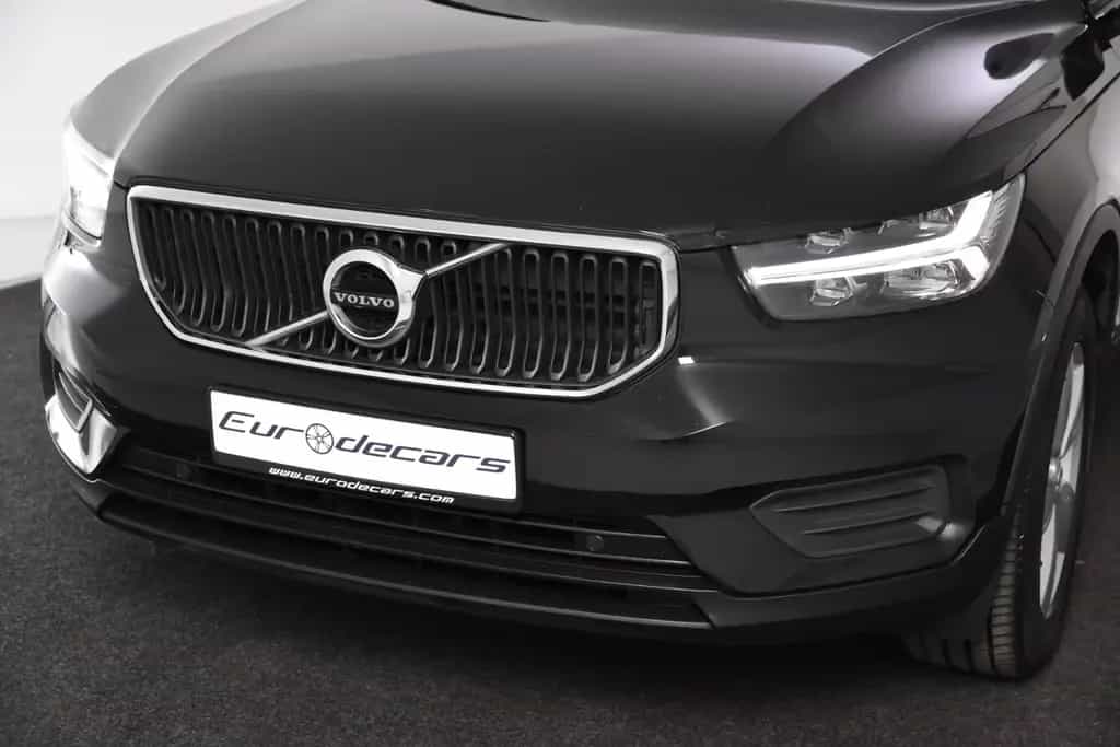 Volvo XC40 T2 Momentum *1.Hand*Navi*Park ass.* 02/2021-photo-31