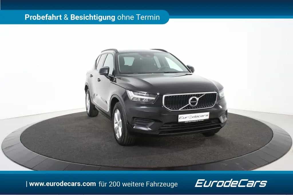 Volvo XC40 T2 Momentum *1.Hand*Navi*Park ass.* 02/2021-photo-7