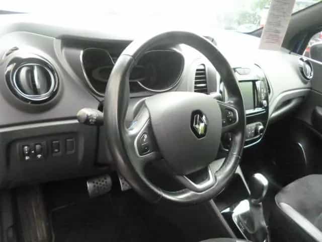 Renault Captur TCe 150 Version S NAVI+SHZ+R.KAM+PDC 09/2018-photo-5