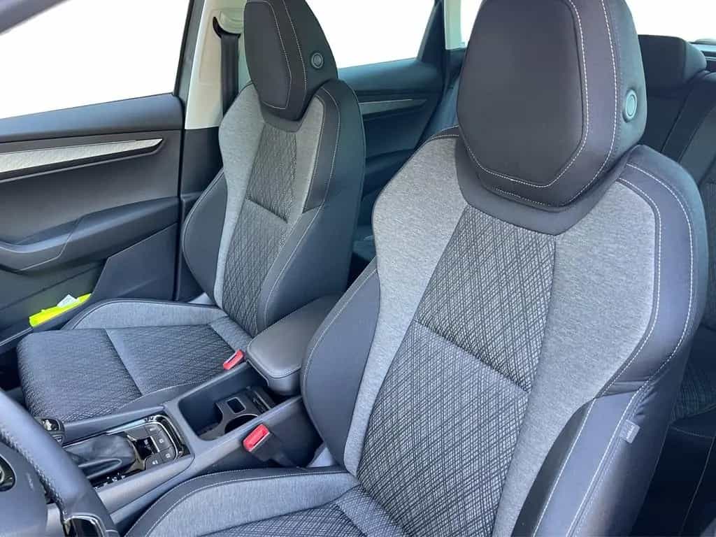 Skoda Karoq 1.5 TSI DSG Style DCC AHK*STHZG*MATRIX*VIR 03/2023-photo-13