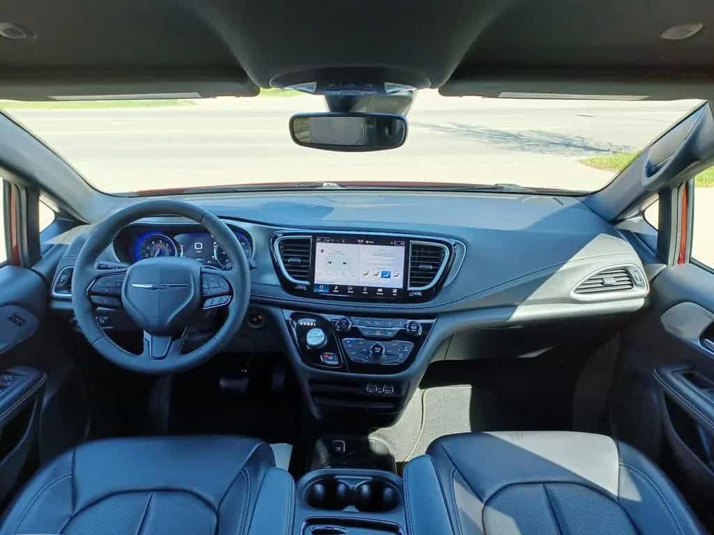 Chrysler Pacifica "S" Black-Ed.Park-Assist. 360°.ACC.7-Si 04/2023-photo-29