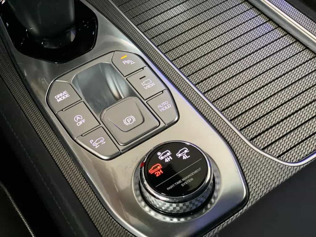 Ssangyong REXTON Sapphire 4WD AT *LEDER*360*20Zoll 01/2022-photo-24