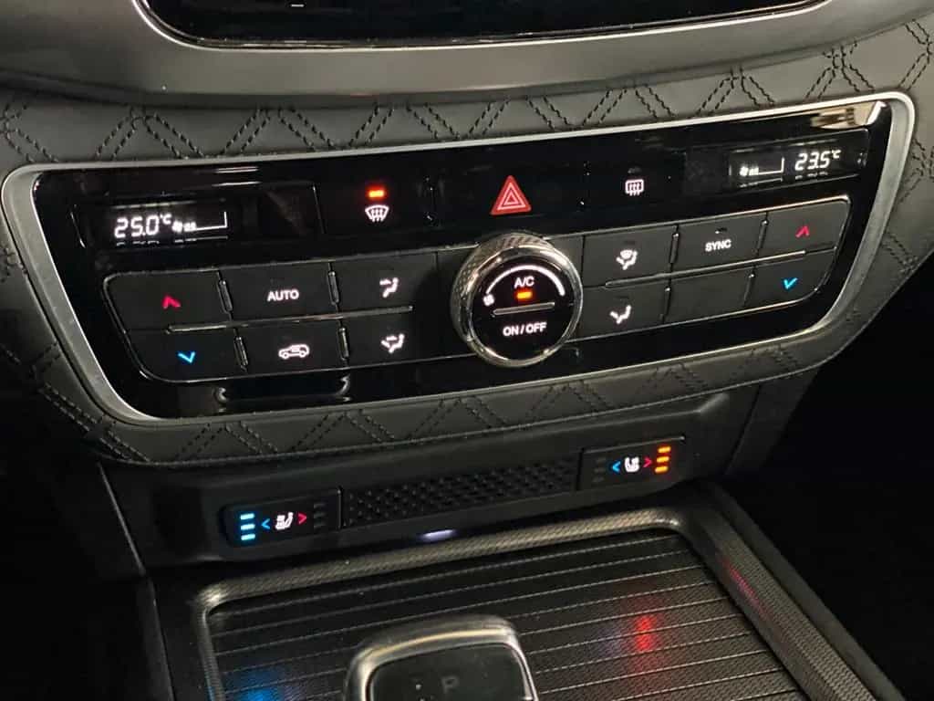 Ssangyong REXTON Sapphire 4WD AT *LEDER*360*20Zoll 01/2022-photo-25