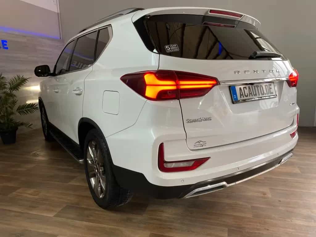 Ssangyong REXTON Sapphire 4WD AT *LEDER*360*20Zoll 01/2022-photo-9