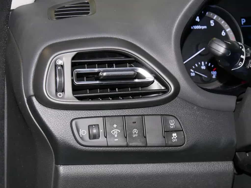 Hyundai i30 1.5 DCT Trend NaviPaket CarPlay TOP ZUSTAND 05/2024-photo-10